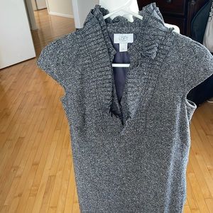 Used tu ic dress Loft size 2p.Above knee